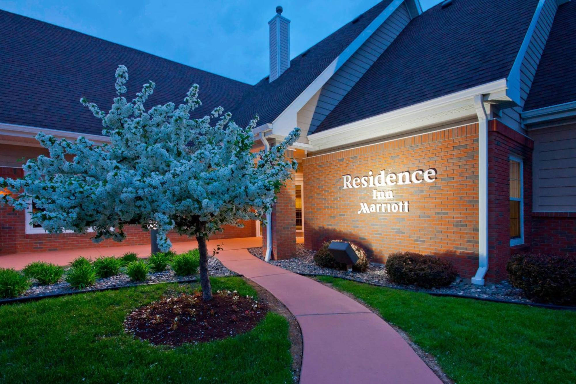 Residence Inn By Marriott Buffalo Galleria Mall Cheektowaga Eksteriør billede